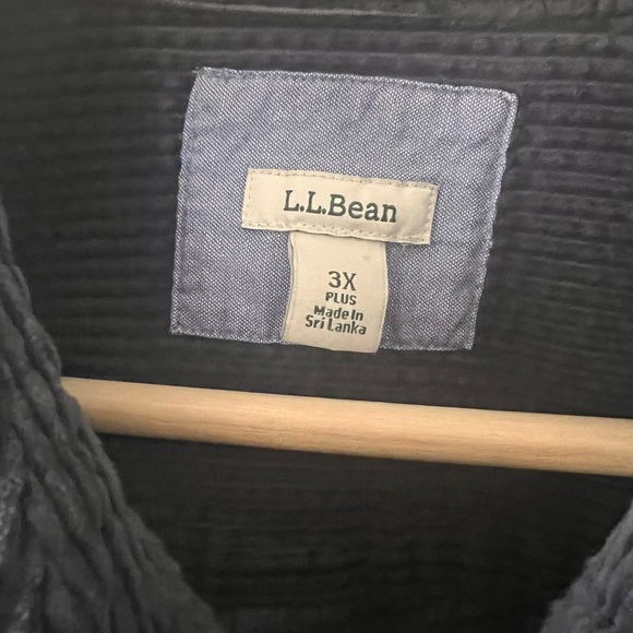 L.L. Bean Women’s Dark Blue Corduroy Shirt/Jacket - Picture 3 of 9